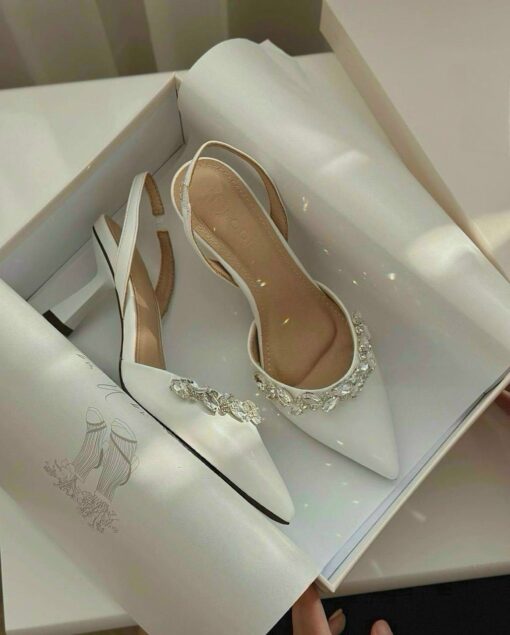 Sandal cao gót đá về đẹp xuất sắc!!!