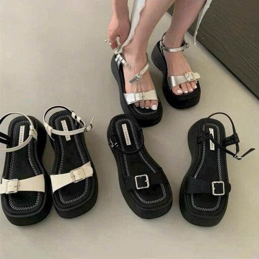 Hè nhất định phải có 1 em xuồng Sanda